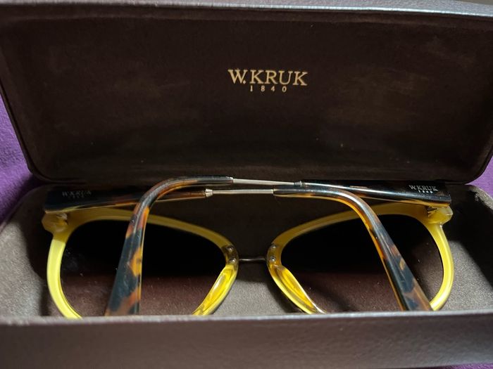 sunglasses with case