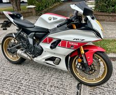 2022 Yamaha R7 World GP 60th Anniversary Edition