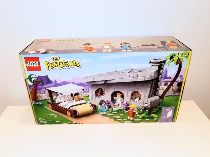 Retired Lego Ideas 21316 The Flintstones
