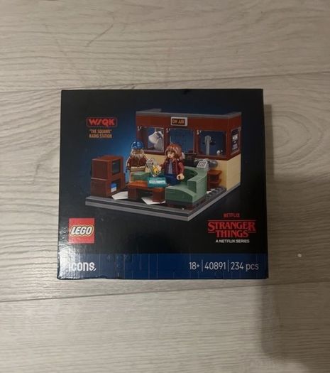 Stranger Things Radio Box Lego 40891 WSQK GWP
