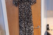 Marc Angelo Dress. S. 12.