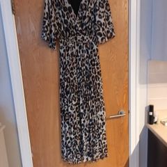 Marc Angelo Dress. S. 12.