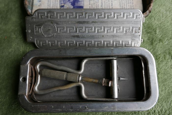 Vintage Rolls Razor "Imperial " - Great Orig Box & Instructions