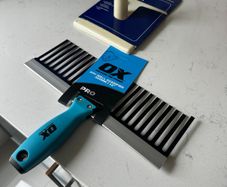 OX Dry Wall Scarifier & Plastic Hawk - Brand New