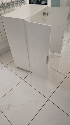 White cabinet