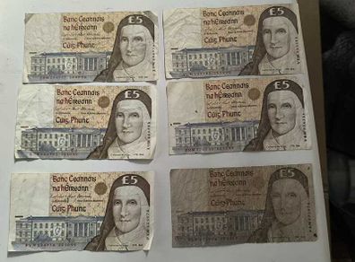 6 x 5 punt notes
