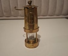 Lamp Minors
