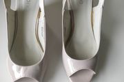 Shoes - Size 7