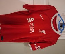Liverpool home jersey (2023-24) XL Kids size