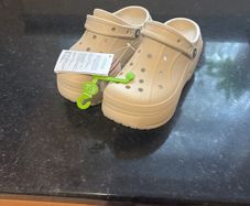 women crocs