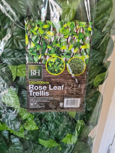 Rose Leaf Trellis 100cm X 200cm