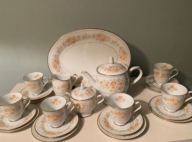 Noritake beautiful china 22 piece Japanese tea set