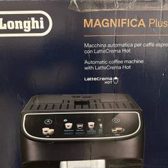 Delonghi Magnifica Plus coffe machine