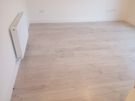Laying floor panels Image 8