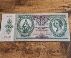 Hungary, 10 Pengo banknote, 1936, circulated - free standard postage