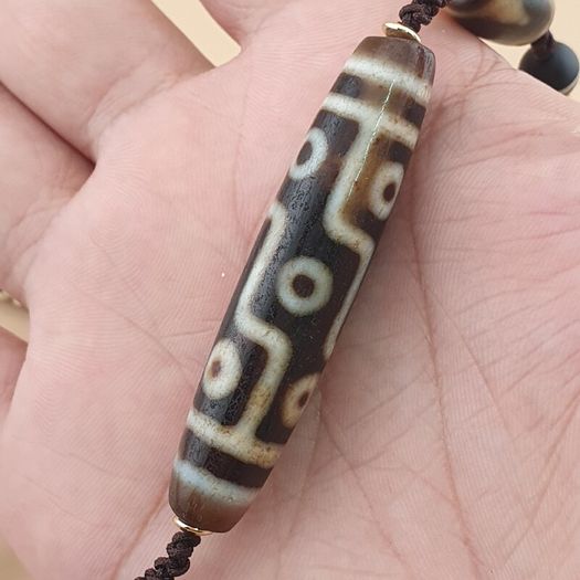 Antique Style Vintage Himalayan 9 Eyes Agate Dzi Bead Pendant Necklace