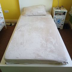 single bed