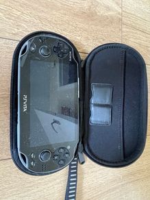 Playstation Vita incl. Games and Memory Card