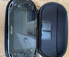 Playstation Vita incl. Games and Memory Card