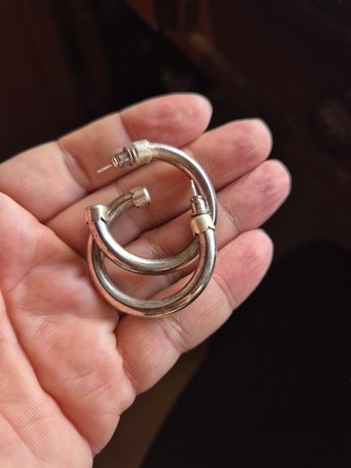 Simple Silver tone earrings