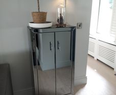 Smoked Mirrored Units