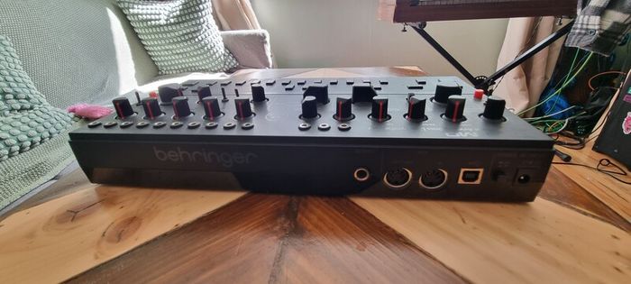Behringer TD-3-MO