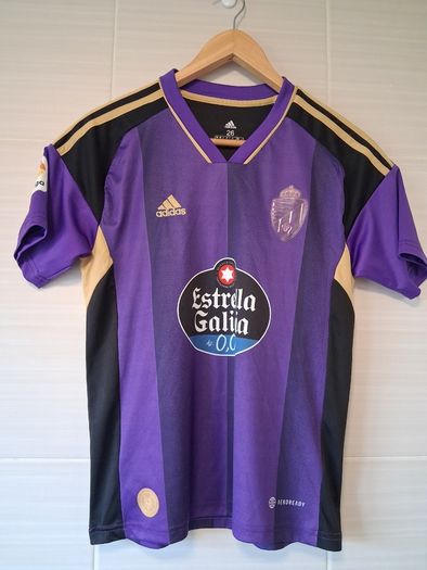 Real Valladolid Jersey. Gonzalo Plato Number 11. Youths Size Large Age 12 To 14 Years. Collect In Dublin Or Receive Via Post.