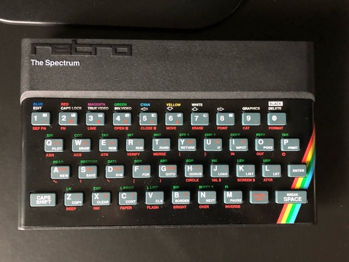 Spectrum retro console