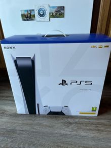 PS5 box