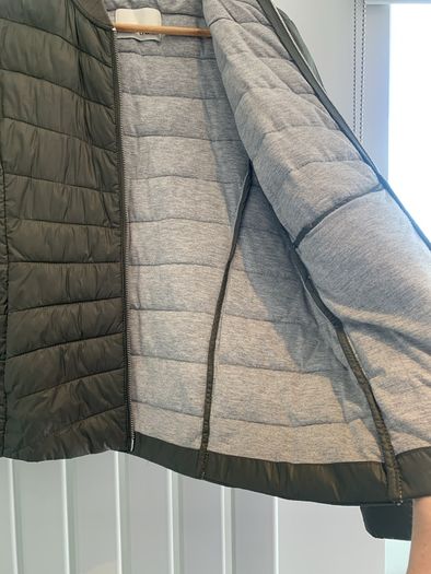 OUI light puffer jacket in dark olive green (10-12)