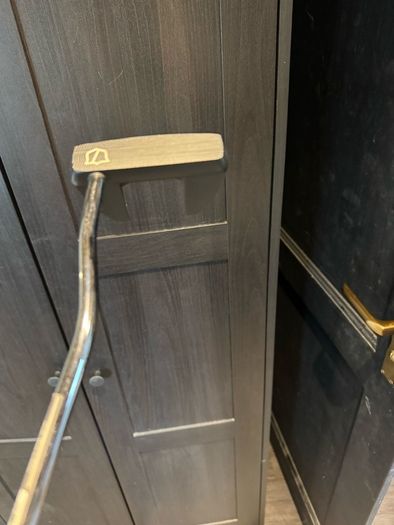 Wilson Infinite golf putter