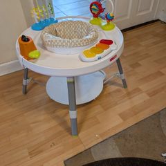 Skip Hop Explore - 3 Stage Activity Center