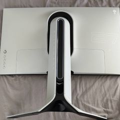 Dell Alienware AW2721D Gaming Monitor 240Hz