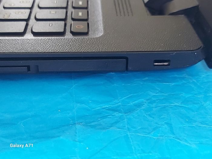 Lenovo Ideapad Model 110-15IBR, Intel Celeron CPU N3060, 1.6GHZ, 4GB Ram, 900GB HDD, Windows 10, Microsoft Edge, Chrome,  and VLC