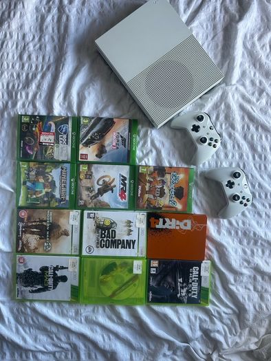 Xbox One S 365GB