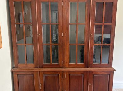 Solid Wood Dresser/Display Unit