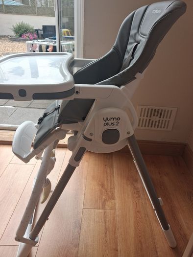 High Chair - Miniuno Yumo
