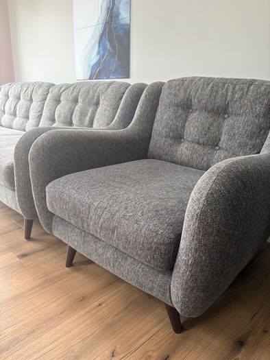 Sell sofa + armchair
