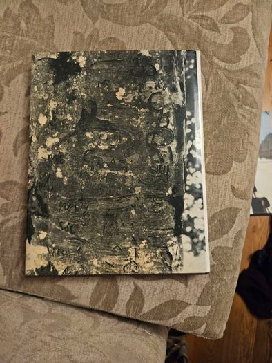 J.m. Syng And His World. With 130 Illustrations. By Robin Skelton. First Edition Large Volume Hardback With Dustjacket In Good Condition.  See Photos For Same.