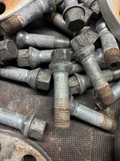 BMW Wheels Spacers PLUS Extended Bolts