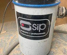 Dust collector