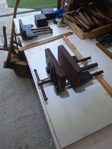 carpenters  vice.