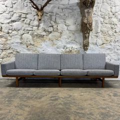 Hans J. Wegner Ge-236 Four-seater Sofa For Getama