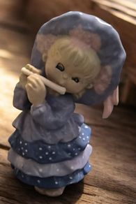 figurine