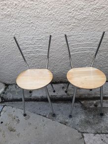 2 Chairs