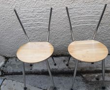 2 Chairs
