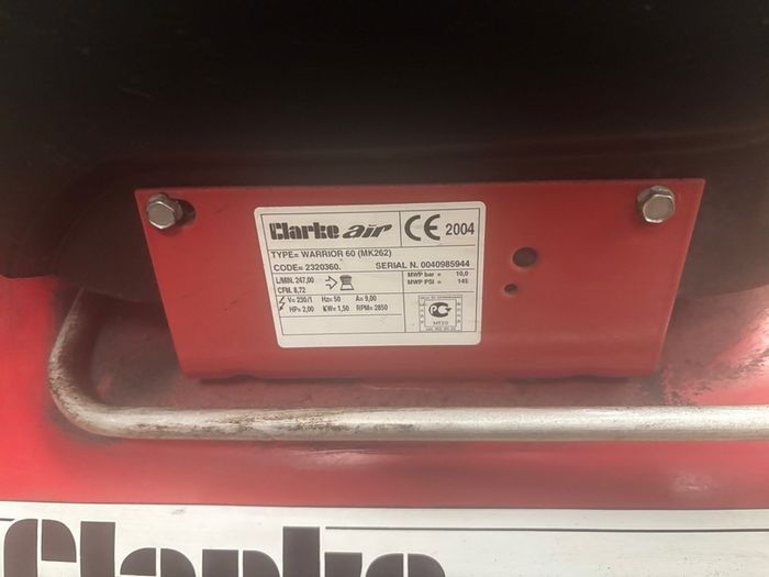 Clarke Air Compressor warrior air 60/2HP 10/145