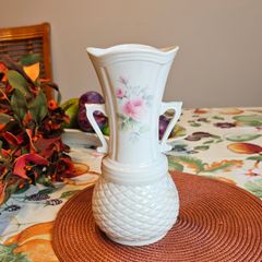 Vintage Donegal Parian China Irish Rose Tyrone Vase 7103  Made in Ireland