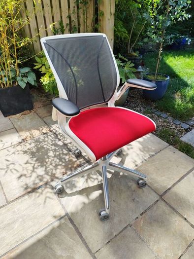 ergonomic office chair