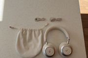 Noise Cancelling Headphones
